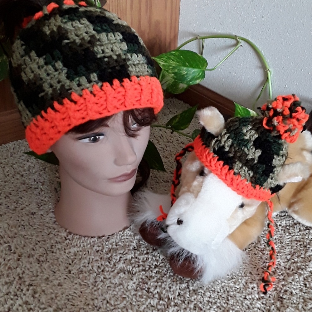 NWOT Camo/orange hat for you & your dog cat 🐶 fur baby! Hand crafted, new